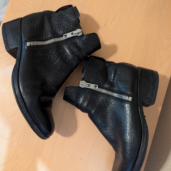 3.1 Phillip Lim Lamb Leather Ankle Boots - Picture 6 of 7